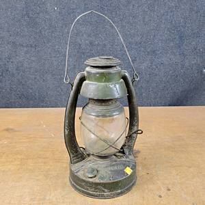 lot 1105 image: Antique Mastercraft No. 2 Lantern - About 13-12 Tall