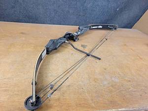 lot 1159 image: PSE Laser-Flite RH Compound Bow - 70# Draw Weight, 30 Draw Length