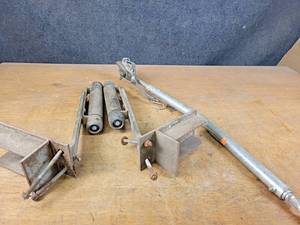 lot 1165 image: Transom Saver and Roller Boat Guides