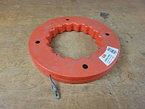 lot 1242 image: 100 Steel Fish Tape
