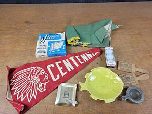 lot 1249 image: Collectables and Advertising - Eagle Roller Mill, City Club Beer Bottle Opener and More