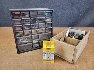 lot 1259 image: Parts Organizer w Hardware and More - Organizer is about 13 x 12 x 6