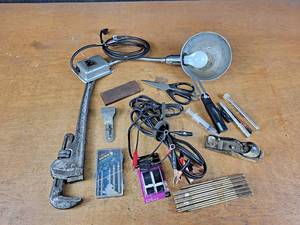 lot 1264 image: RIDGID 18 Pipe Wrench, Adjustable Light, Precision Screwdrivers and More