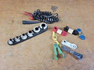 lot 1266 image: Lot of Fuel Line removal Tools and More