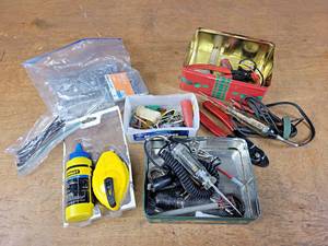 lot 1274 image: MAC Tools 12V Tester, Wire Stripper, Chalk Line and More