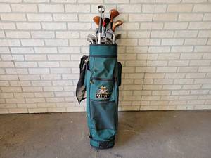 lot 1329 image: Mens RH Gold Clubs in Miller Genuine Draft Golf Bag - NO SHIPPING