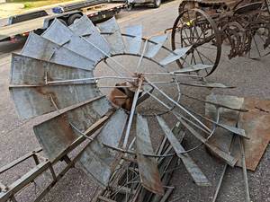 lot 1006 image: Antique Dempster 8 Windmill w Approx. 30 Tower