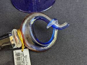 lot 42 image: Decorative Candleholders and Bottle Stopper