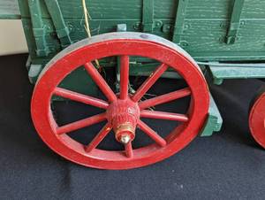lot 67 image: Model Covered Wagon