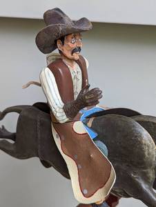 lot 82 image: Cool Cowboy Pendulum