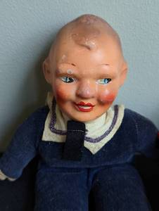 lot 90 image: Vintage Dolls
