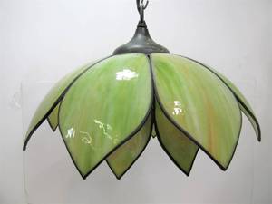 lot 10 image: Vintage Green Slag Glass Tulip Pendant Lamp