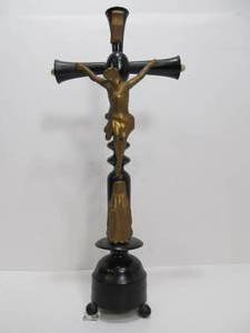 lot 22 image: Antique Catholic Wooden Crucifix Statue