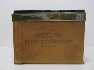 lot 45 image: Antique National Biscuit Company General Store Display Box