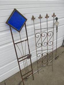 lot 228 image: Lot of 3 Larger Metal LawnGarden Decorations