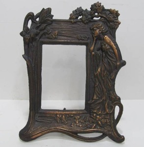 lot 114 image: Cast Iron Art Nouveau Picture or Mirror Frame