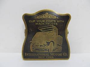 lot 154 image: Awesome Orig 1920s International Motor Company Mack BULLDOG Trucks Brass Advertising Clip