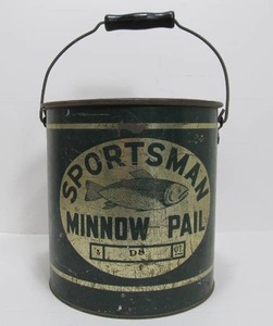 lot 193 image: Great Looking Vintage Green Metal SPORTSMAN Minnow Pail