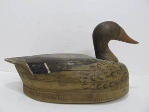 lot 197 image: Very Nice Old Vintage Carved Wood Mallard Duck Decoy