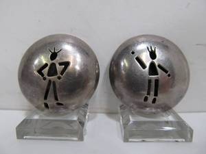 lot 198 image: Larger Signed Sterling Silver Southwestern Earring Set - Made by Anni - Taxco
