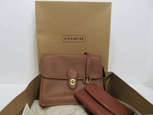 lot 218 image: New Unused COACH Leather PurseHandbag & Wallet