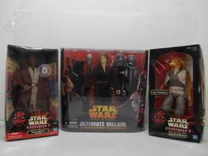 lot 266 image: Large Size STAR WARS Action Figures