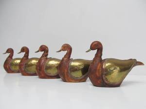 lot 180 image: Set of 5 Mid Century Carved Wood & Brass Ducks