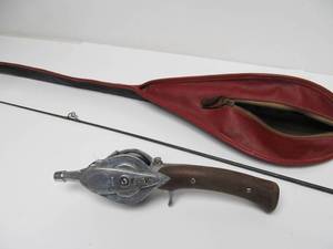lot 185 image: Vintage 1930s era HURD Super Caster Fishing Rod & Reel Set #4