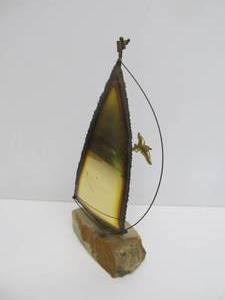 lot 289 image: Signed Vintage DeMott Brass Sailboat Sculpture wSeagull on Stone Base