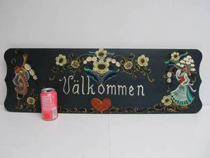 lot 303 image: Nice Vintage Hand Painted Rosemaled Wooden Valkommen Welcome Sign