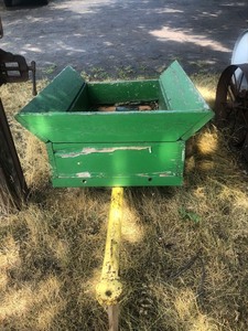 lot 350 image: Antique John Deere Farm Wagon Trailer