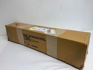 lot 358 image: New in Box 8-Ton Long Ram Jack from Central Hydraulics