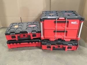 lot 3 image: Milwaukee Packout Tool Boxes Customer Returns See Terms on Auction