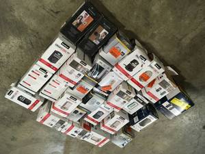 Lot of Mixed Smart Ket Door Handles and Locks Customer Returns See Terms on Auction
