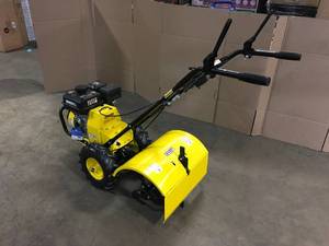 Champion Power Equipment 19 in. 212cc 4-Stroke Gas Garden Counter Rotating Rear Tine Tiller with Self-Propelled Agricultural Tires Customer Returns See Terms on Auction