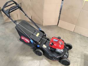 Toro Lawn Mower Customer Returns See Terms on Auction