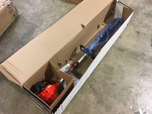 ECHO 21 in. 21.2 cc Gas 2-Stroke Hedge Trimmer Customer Returns See Terms on Auction