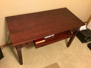 Simple Desk