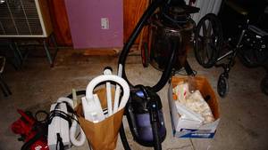 Duracraft, Oreck vacuum cleaner lot