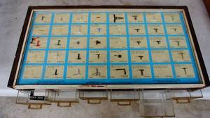 Very CoolAstatic Needle Center Display Casecomplete with sample showcase topdrawers are empty