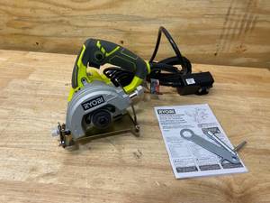 lot 31 image: RYOBI 4 in. Tile Saw