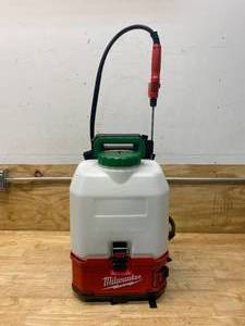 lot 33 image: MILWAUKEE M18 18-Volt 4 Gal. Lithium-Ion Cordless Switch Tank Backpack Pesticide Sprayer (Tool-Only)