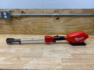 lot 37 image: MILWAUKEE 2825-20 Power Head (Tool Only)