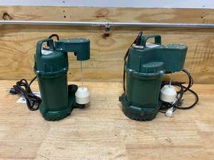 lot 96 image: ZOELLER Lot of 2 Sump Pumps