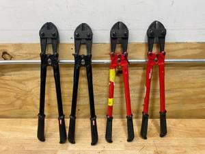 lot 102 image: HYPER TOUGH Lot of 4 Bolt Cutters