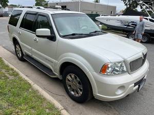 2004 Lincoln Navigator AWD