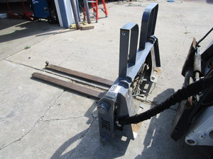 Edge Hydraulically Adjusting 54 Pallet Forks - No Reserve - Sells To The Highest Bidder