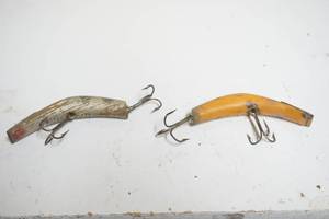 lot 37 image: vintage lazy ices
