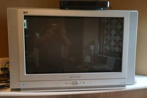lot 60 image: Panasonic tv