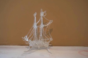 lot 83 image: ship